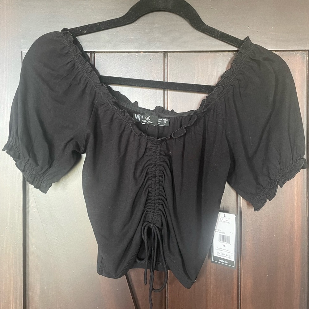 VOLCOM cinched black crop top- XS